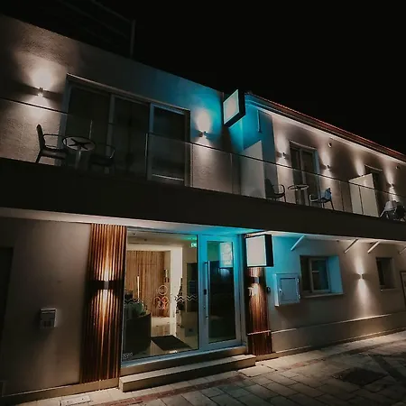 Hai Hotel מלון