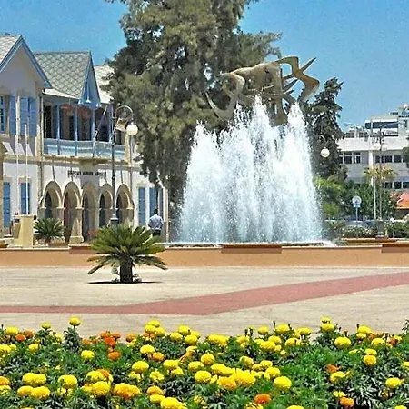 Hai Hotel * لارنكا