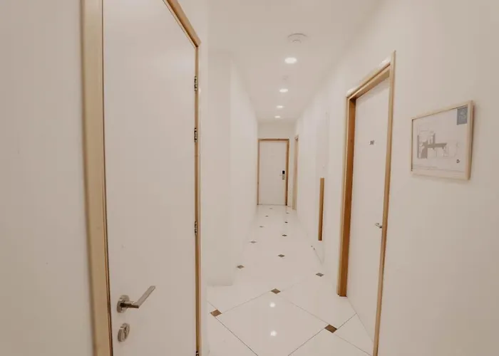 Hai Hotel ホテル *