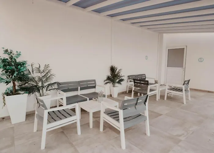 Ξενοδοχείο Hai Hotel