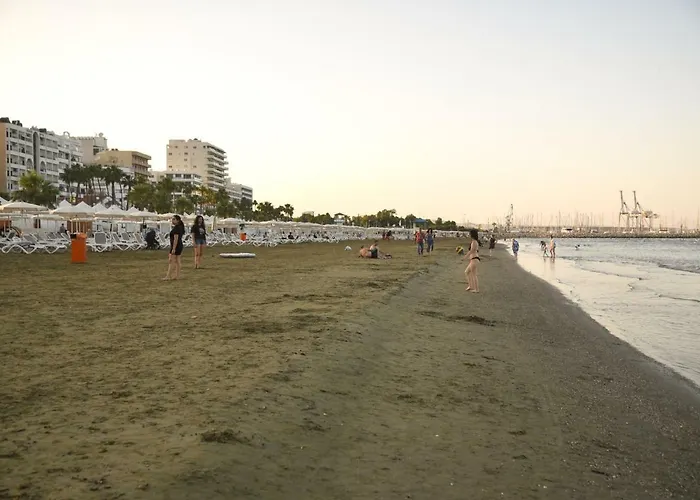 Ξενοδοχείο Hai Hotel *